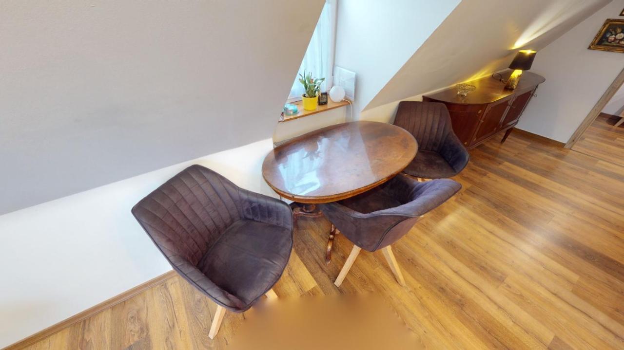 Apartman Ateliér Vary Karlovy Vary Kültér fotó